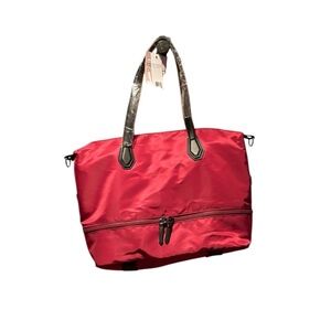 Mondani Weekender Bag NWT